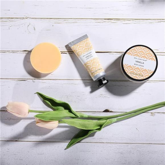 Spa Gift Set for Women, Vanilla Spa Set, Bath Kit for Women Gift Set - Picture 4 of 6